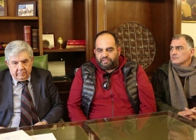 Συνάντηση Δημάρχου με τον Πρόεδρο και τον Γραμματέα του Α Ο Ολυμπιακού Μυρτιάς