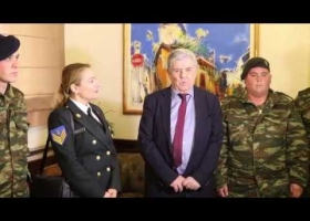 Κάλαντα Πρωτοχρονιάς στον Δήμαρχο Πύργου Γαβριήλ Λιατσή
